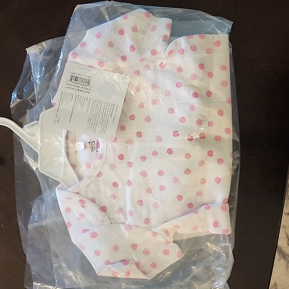 Aden and anais 6-9mo unopened (cross-posted)